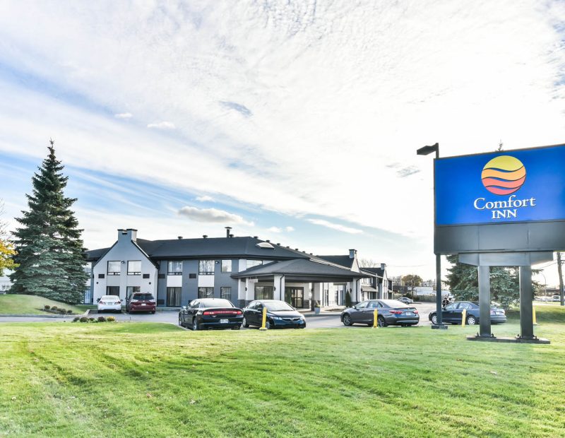 Comfort Inn Aéroport Montréal-Dorval